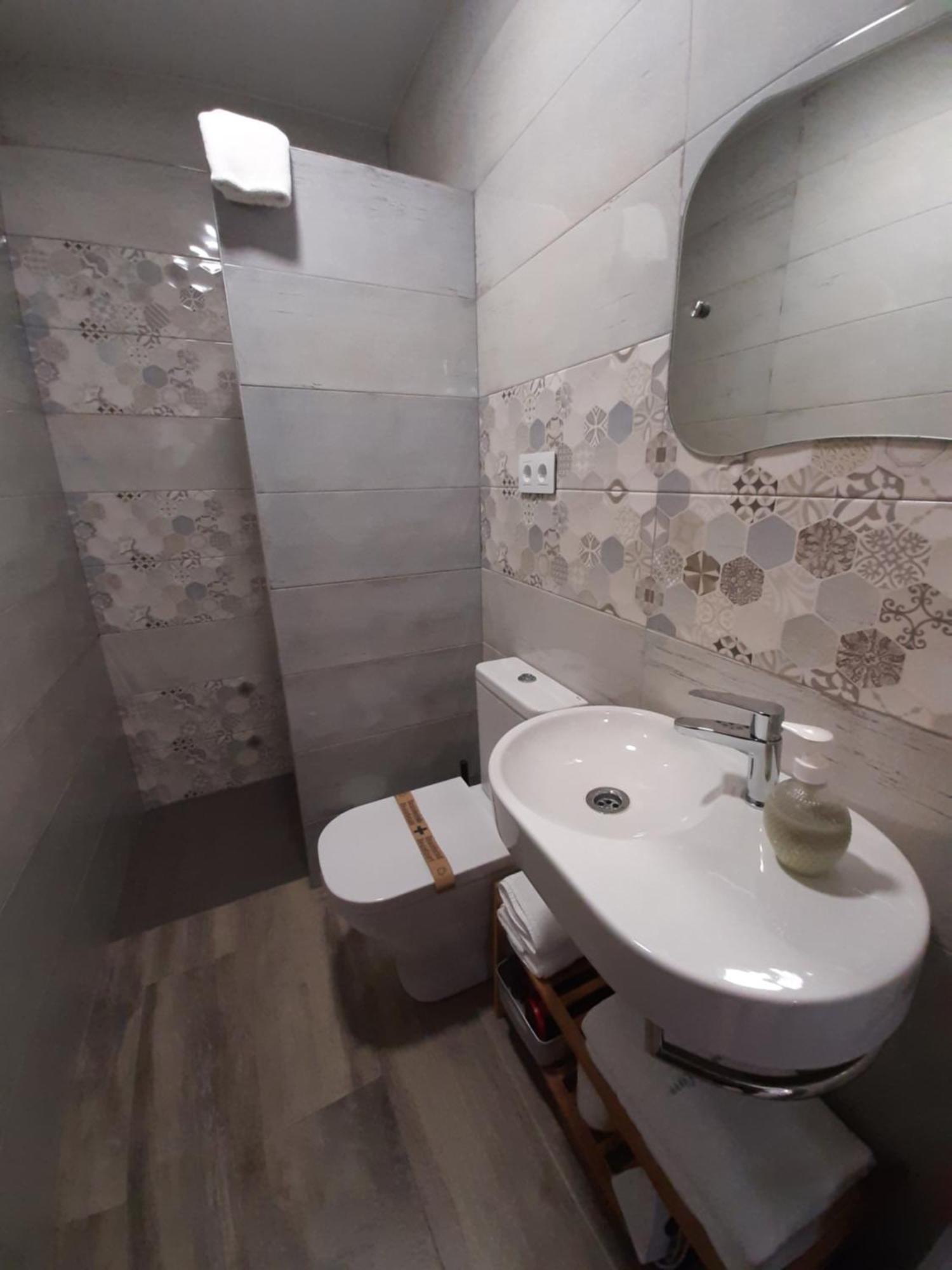 Casas Rurales Maribel - Complejo Moradas Del Cerro 2 - Suites Con Jacuzzi En Alcala Del Jucar Casas del Cerro ห้อง รูปภาพ